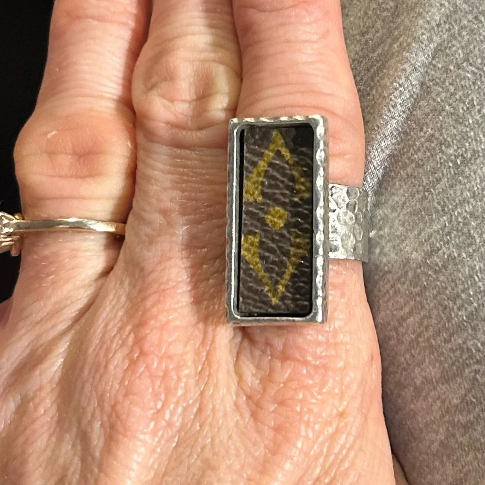 Designer inspired ring, adjustable - Picture 4 of 10